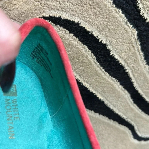 White Mountain Moccasins - Picture 5 of 5